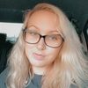 alliebenton01